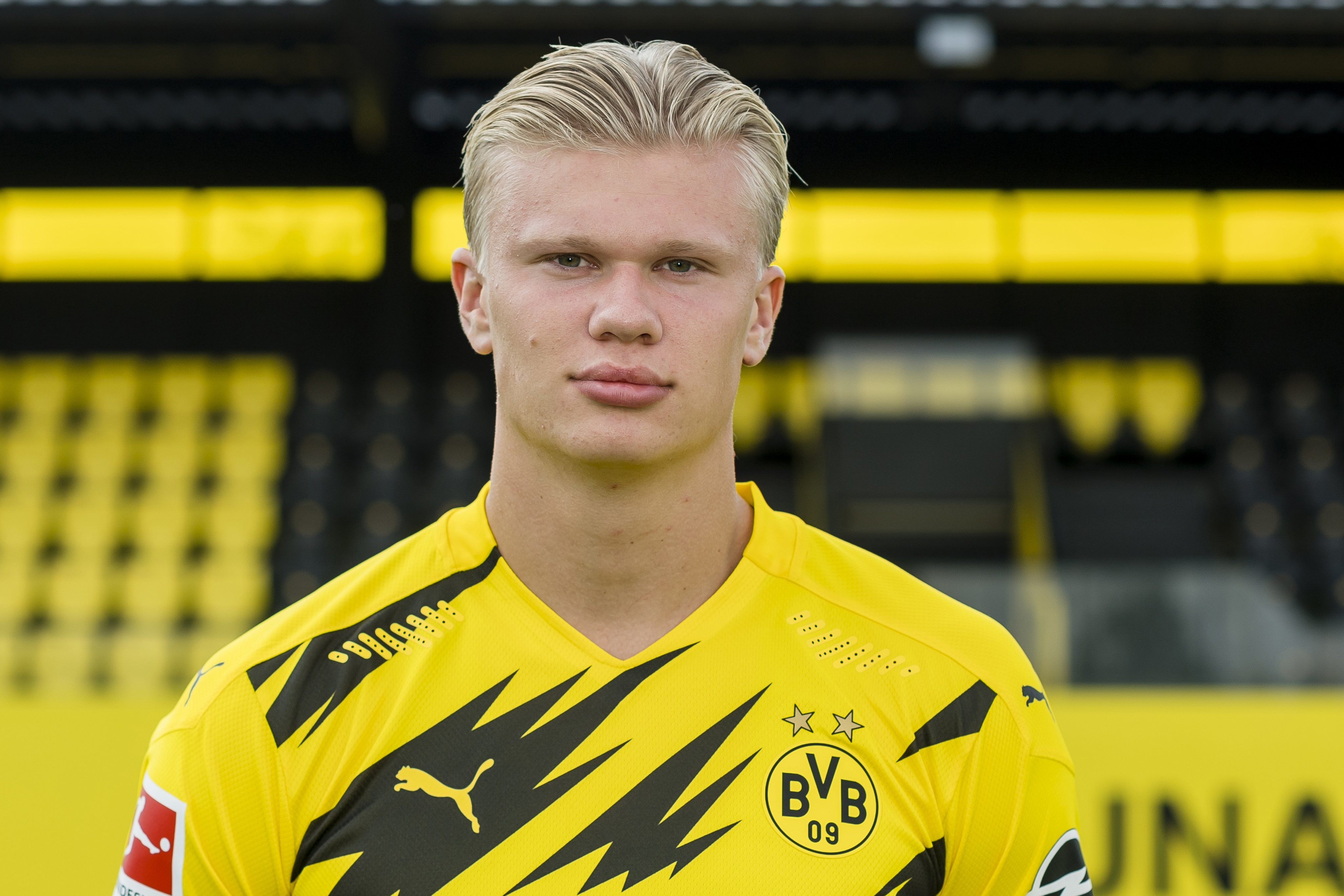 足球联赛赛季最佳球员排行榜（足球联赛本赛季MVP排名）