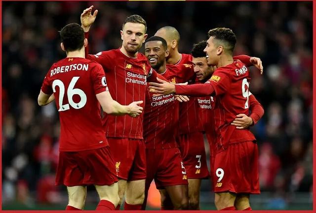 姆巴佩速度制胜 防线全面告急（姆巴佩一骑绝尘，后防线告急）