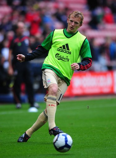 欧冠改制后连续3场破门最年轻榜单：17岁卡尔居首，姆巴佩次席（欧冠改制以来连续三场进球最年轻球员榜：17岁卡尔第一，姆巴佩第二）