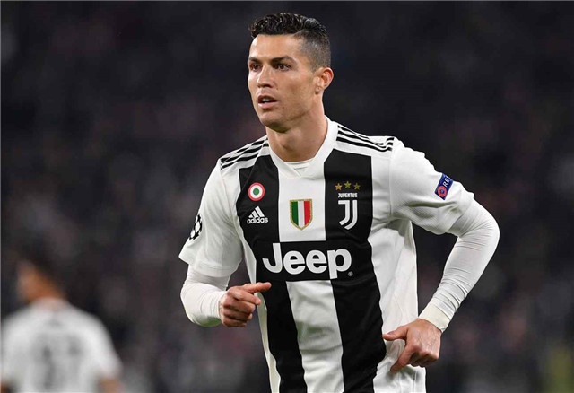 这队太团队了，每个人都能站出来（这支队伍凝聚力爆棚，人人都能顶上）