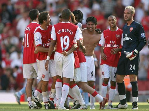 国足官方祝福魏祥鑫：期待以后为中国足球贡献更多力量（中国男足向魏祥鑫送上祝福：期待其未来为中国足球再立新功）