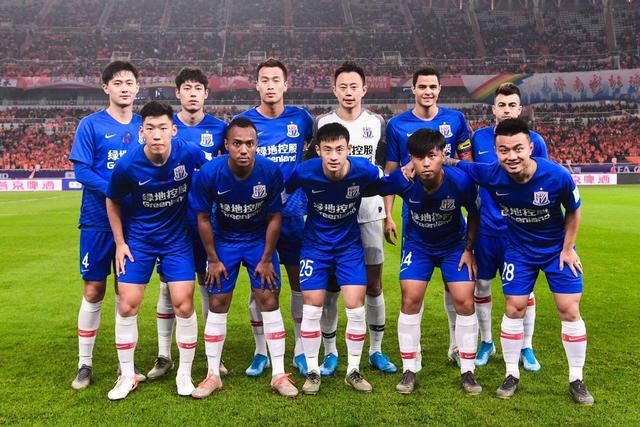 阿迪官网闹乌龙：阿根廷球衣可选印欧预赛臂章，甚至有人已收货（阿迪官网出错：阿根廷球衣竟可加印欧预赛臂章，已有买家收货）