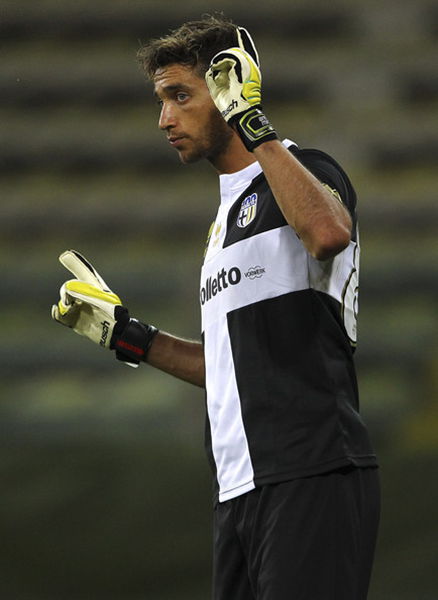 被阿森纳攻破球门，拜仁本赛季欧冠首次落后（阿森纳先拔头筹，拜仁本赛季欧冠首次落后）