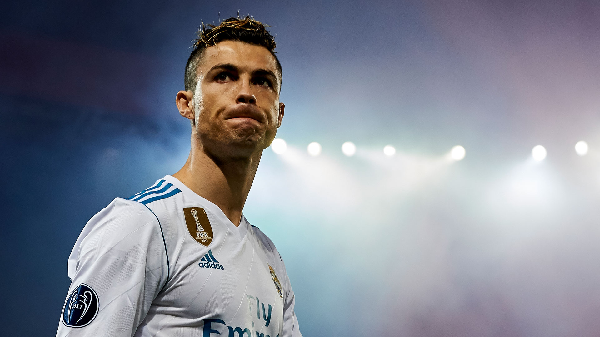 恩里克：拜仁连赢15场令人惊叹，但在王子公园我们有信心应对（恩里克：拜仁15连胜令人称道，我们在王子公园自信迎战）