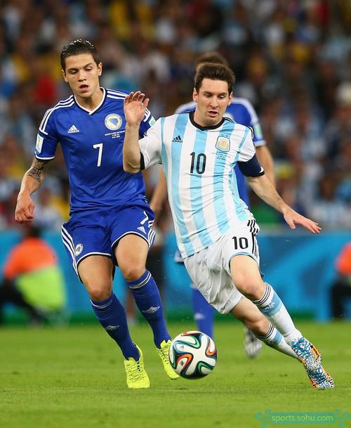 楚阿梅尼队报长专访：做最真实的自己，无论场上场下（队报深度专访楚阿梅尼：场上场下，坚持做最真实的自己）