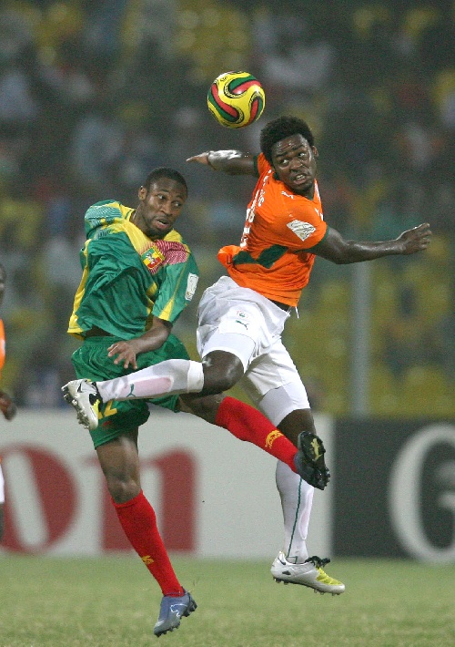 邮报：曼联想世界杯前签6号位，避免世界杯后目标球员涨价（邮报：曼联力争在世界杯前敲定6号位，以免世界杯后目标球员身价上涨）