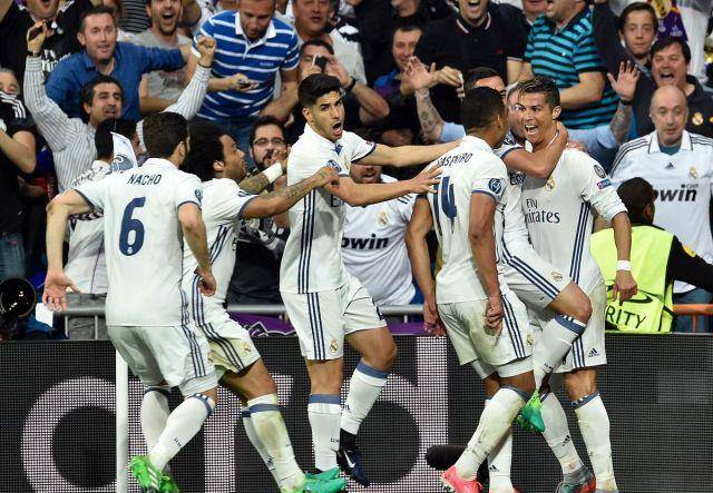 德甲前瞻：多特门兴上演普鲁士德比，近5次联赛交手大黄蜂不败（德甲展望：多特vs门兴再燃普鲁士德比，近5次联赛交锋大黄蜂保持不败）