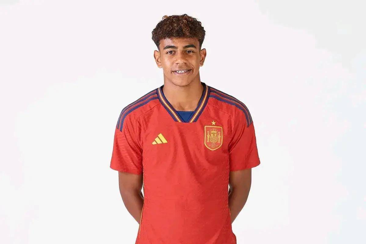 阿隆索回应拉波尔塔：如今到处都有面向自己支持者的民粹言论（阿隆索回应拉波尔塔：到处可见迎合自家支持者的民粹言论）