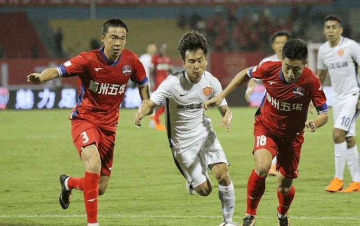 国脚谈留洋：竞争巨大但不会放弃