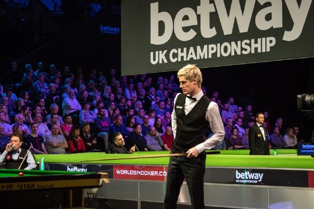 透露着对球 透露着对球